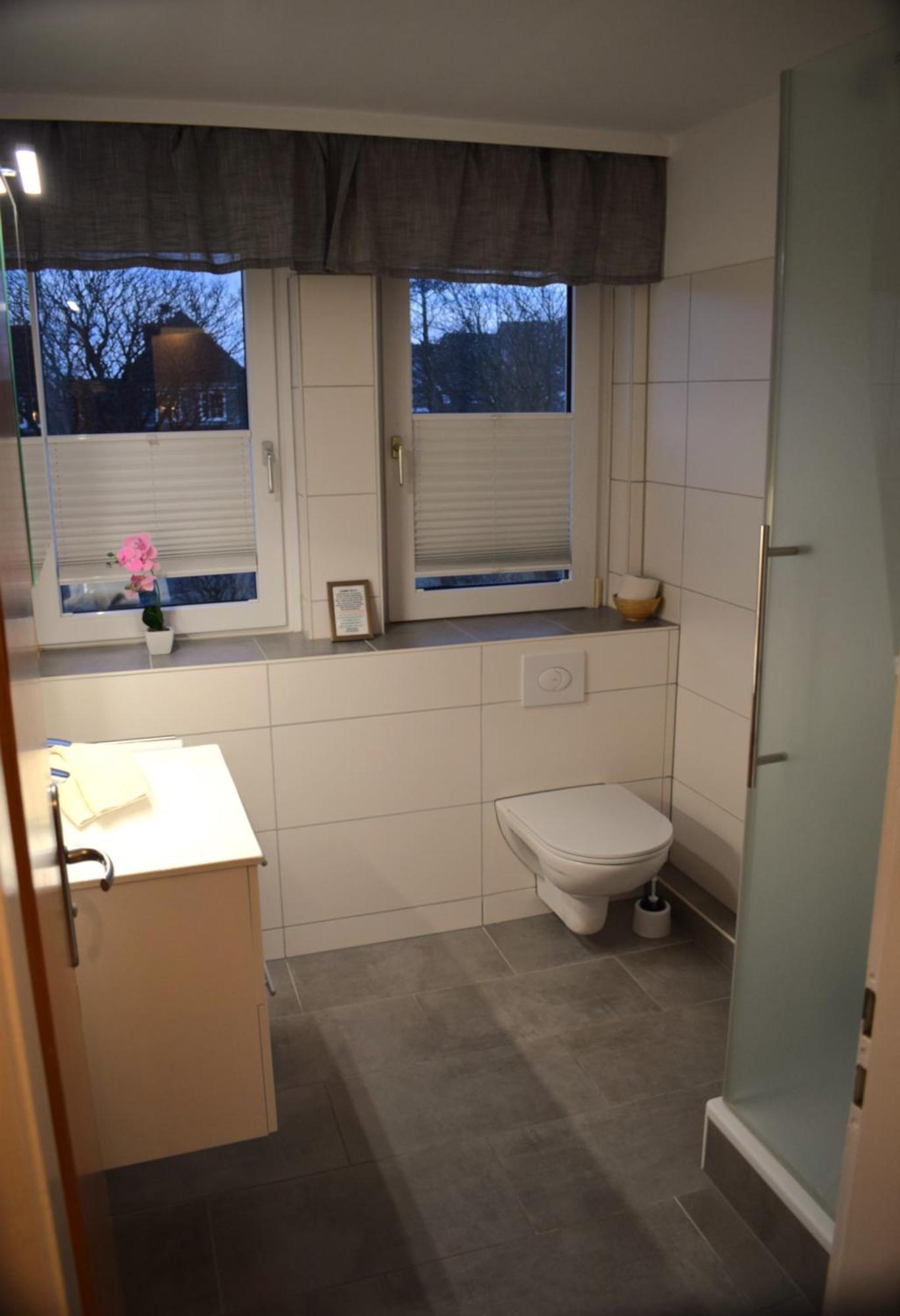 Hotel Haus Am Meer Бюзум Экстерьер фото